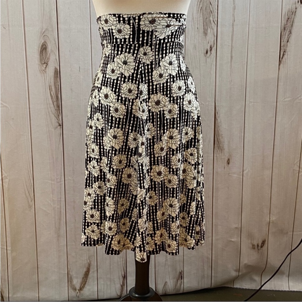 🌻 SALAAM Skirt Size XL - Picture 6 of 7